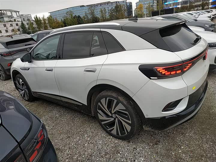 Фото 5 - Volkswagen ID.4 Crozz