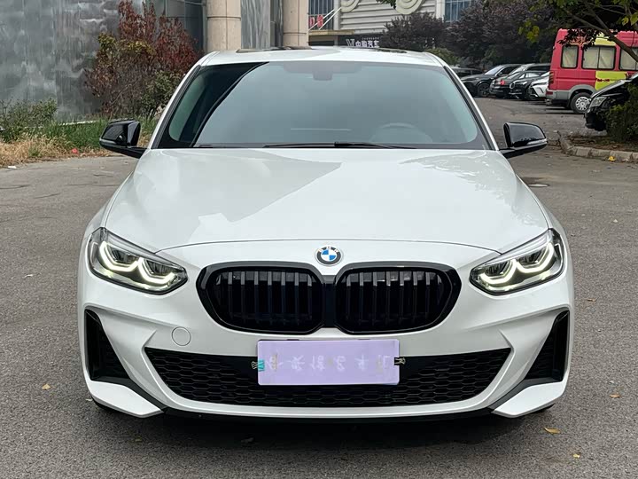 Фото 2 - BMW 1 Series