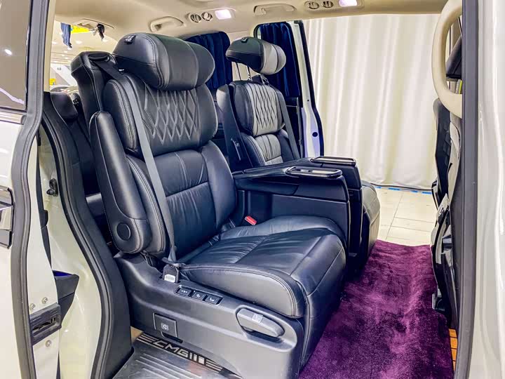 Фото 21 - Honda Elysion