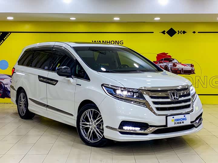 Фото 3 - Honda Elysion