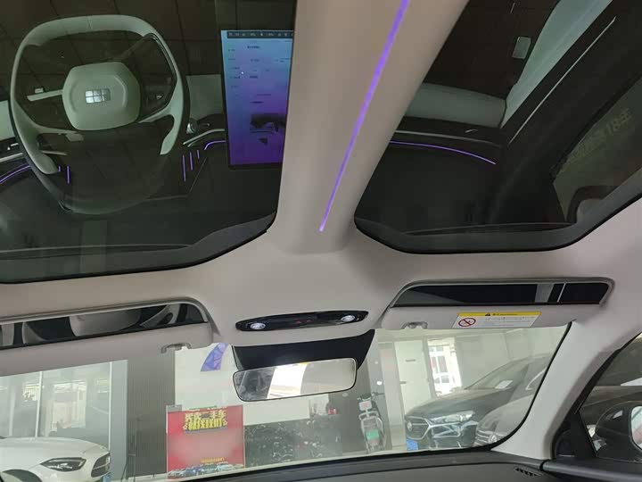 Фото 18 - Geely Galaxy L6