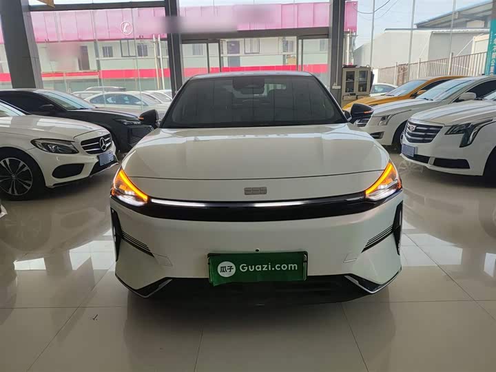 Фото 3 - Geely Galaxy L6