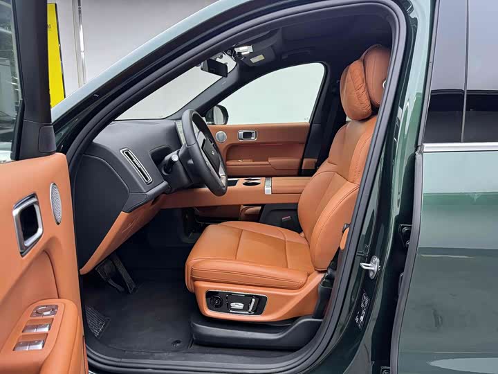 Фото 7 - LiXiang L9