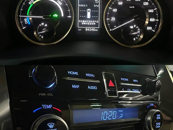 Фото 16 - Toyota Vellfire