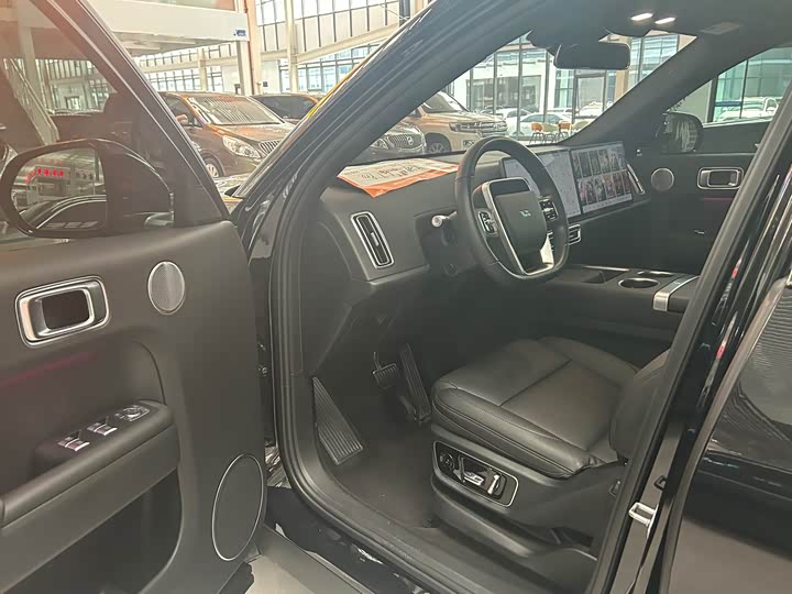 Фото 9 - LiXiang L7