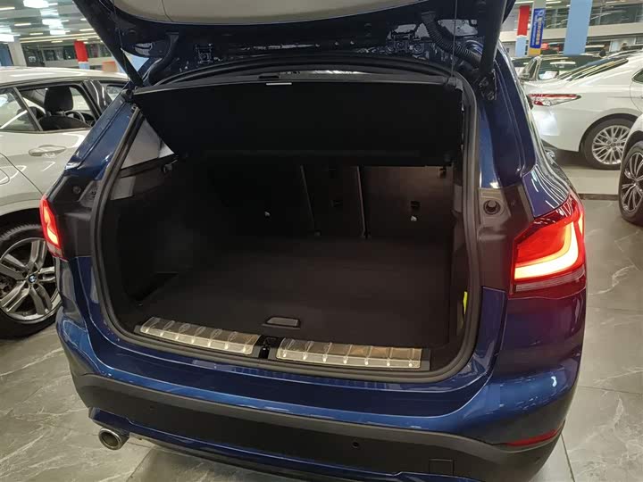 Фото 19 - BMW X1