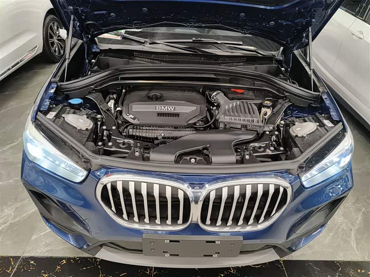 Фото 20 - BMW X1