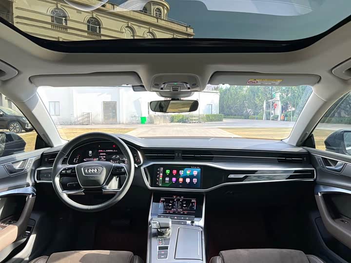 Фото 5 - Audi A7L