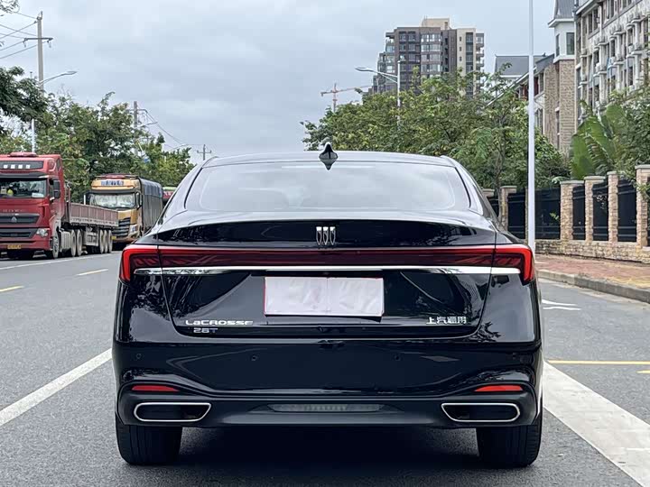 Фото 14 - Buick LaCrosse