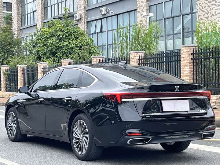 Фото 15 - Buick LaCrosse