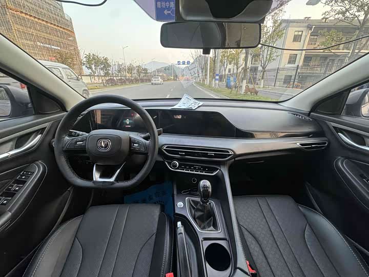 Фото 9 - Changan Eado Plus