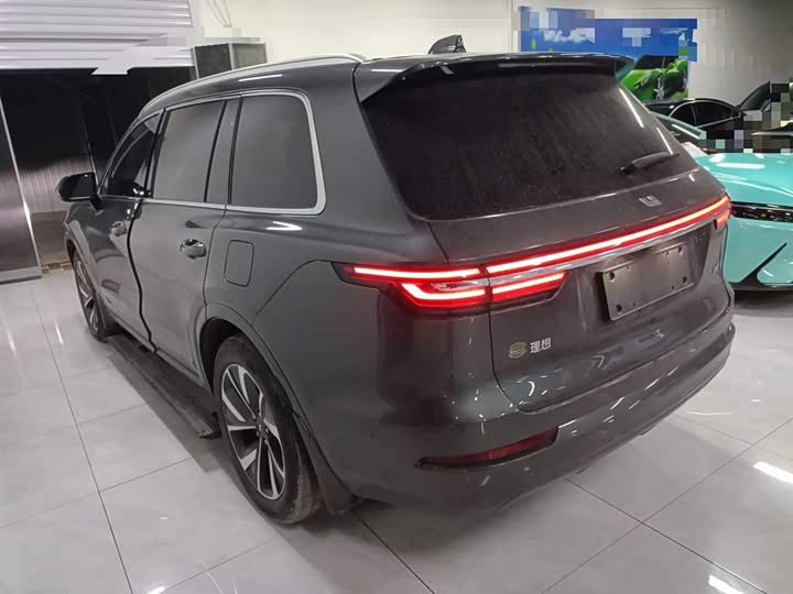 Фото 5 - LiXiang One