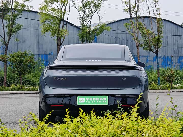 Фото 5 - Zeekr 007