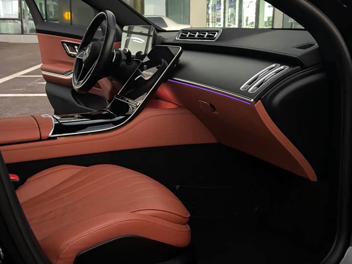 Фото 10 - Mercedes-Benz S-Class