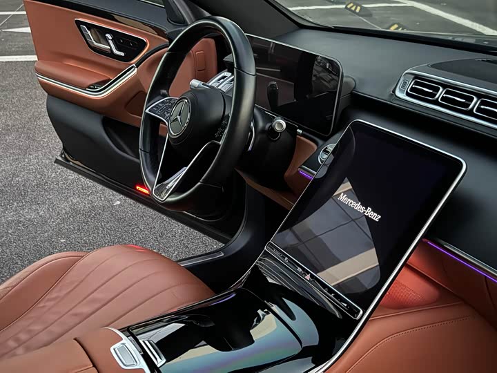 Фото 11 - Mercedes-Benz S-Class