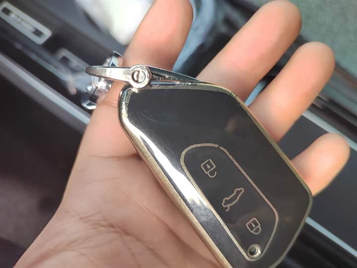 Фото 12 - Volkswagen ID.4 Crozz