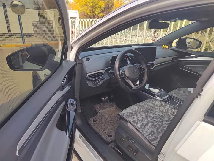 Фото 14 - Volkswagen ID.4 Crozz