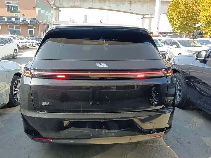 Фото 6 - LiXiang L7