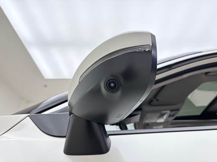 Фото 19 - Nissan X-Trail