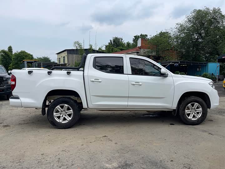 Фото 8 - Maxus T70