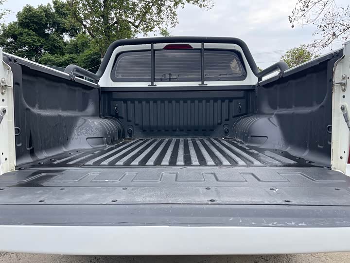 Фото 9 - Maxus T70