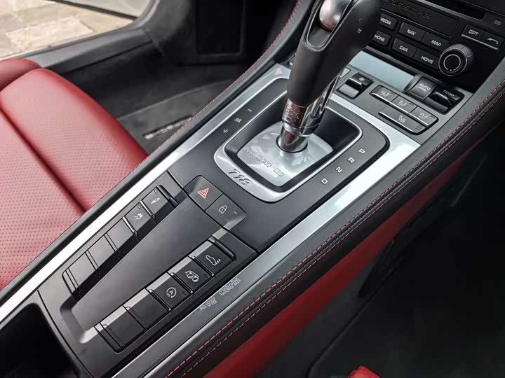 Фото 15 - Porsche 718