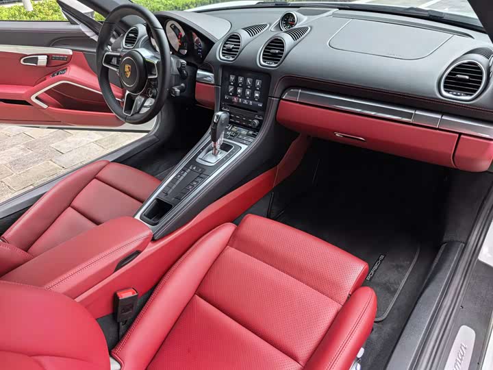 Фото 28 - Porsche 718