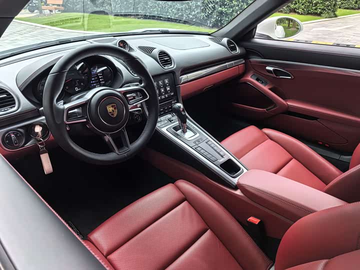 Фото 30 - Porsche 718