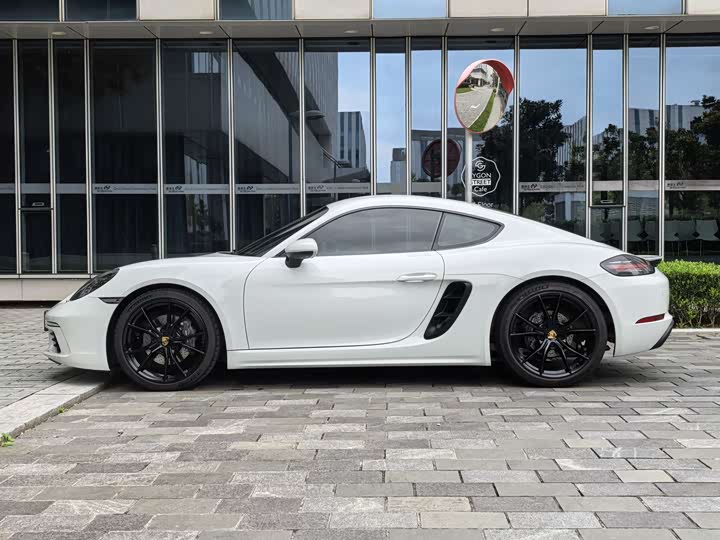 Фото 6 - Porsche 718