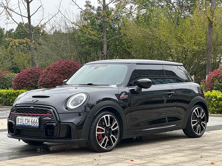 Фото 1 - Mini Mini JCW