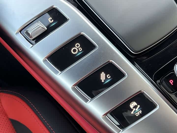 Фото 14 - Mercedes-Benz AMG GT