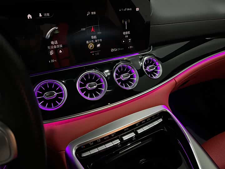 Фото 17 - Mercedes-Benz AMG GT