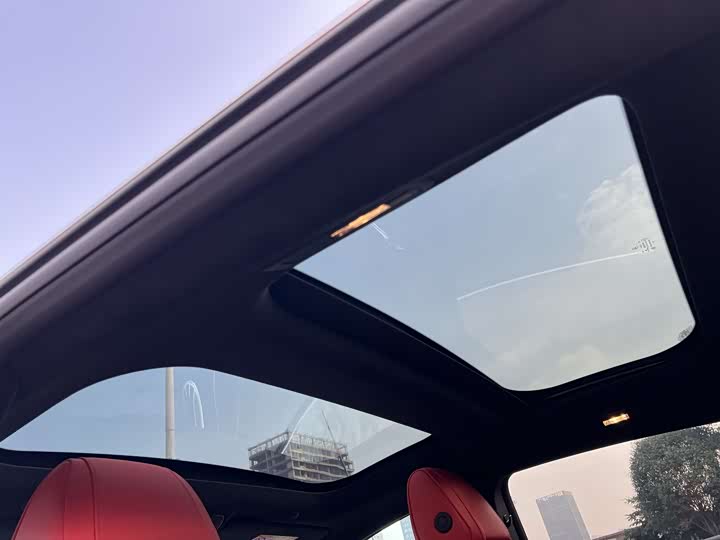 Фото 19 - Mercedes-Benz AMG GT