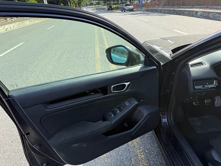 Фото 4 - Honda Integra