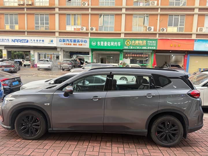 Фото 10 - Chevrolet Orlando