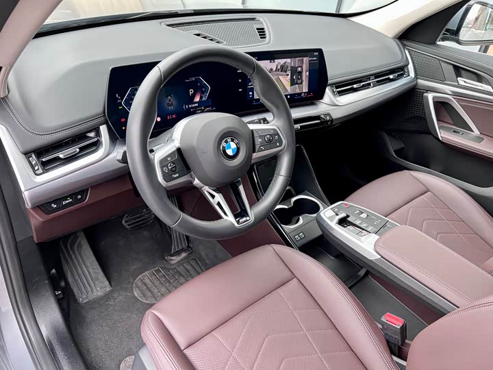 Фото 12 - BMW X1