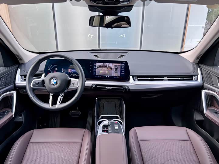 Фото 18 - BMW X1