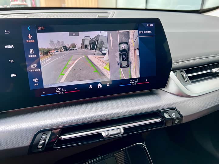 Фото 21 - BMW X1