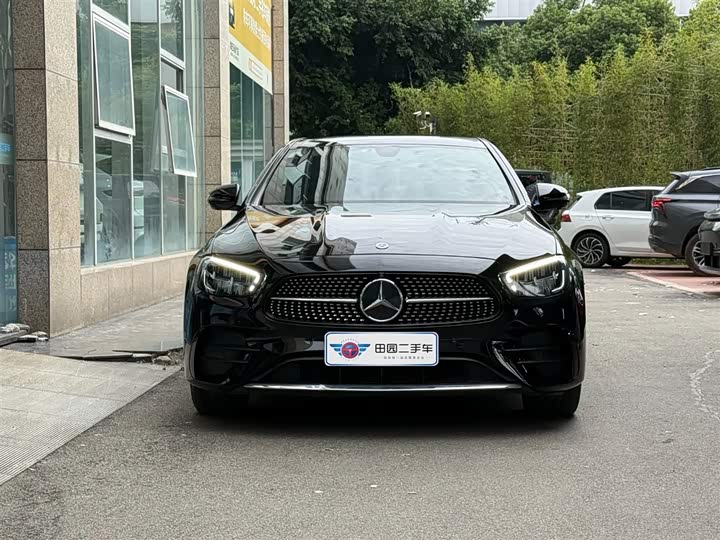 Фото 2 - Mercedes-Benz E-Class Hybrid