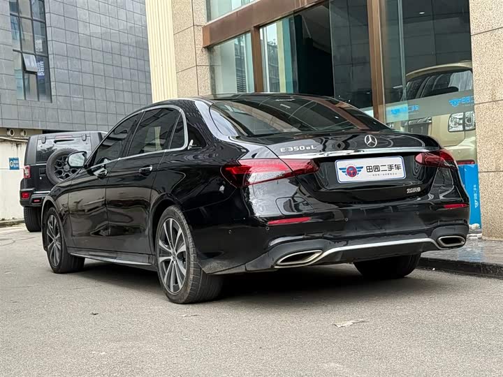 Фото 4 - Mercedes-Benz E-Class Hybrid