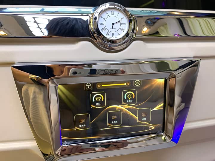 Фото 13 - Mercedes-Benz Vito