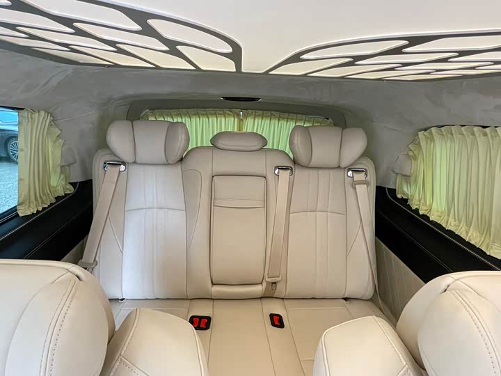 Фото 14 - Mercedes-Benz Vito