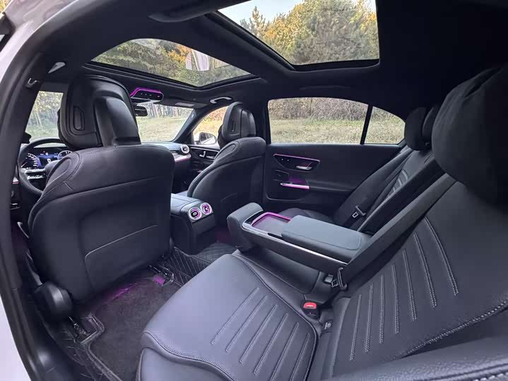 Фото 7 - Mercedes-Benz C-Class Hybrid