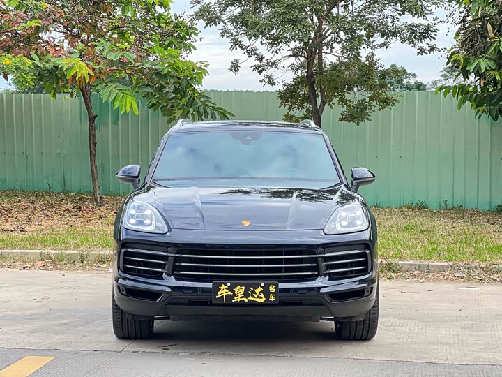 Фото 2 - Porsche Cayenne