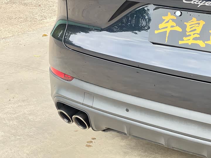 Фото 7 - Porsche Cayenne