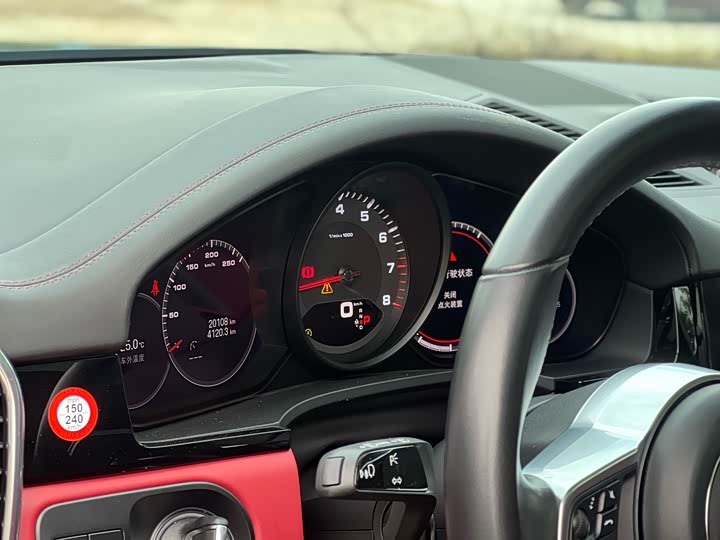 Фото 9 - Porsche Cayenne