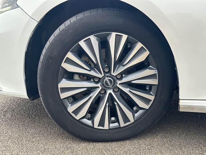 Фото 20 - Nissan Teana