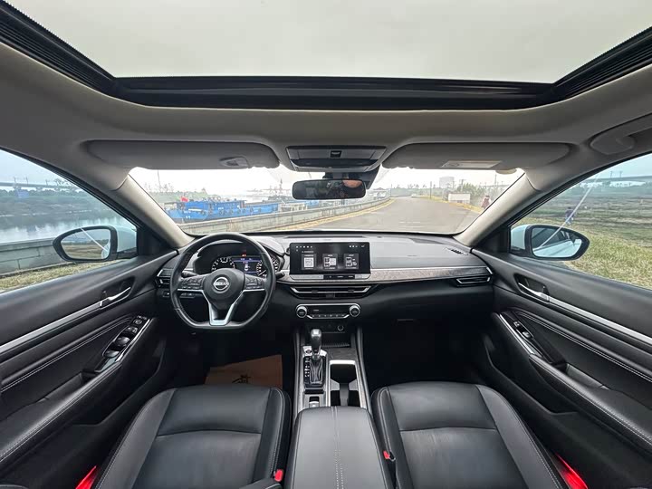 Фото 8 - Nissan Teana