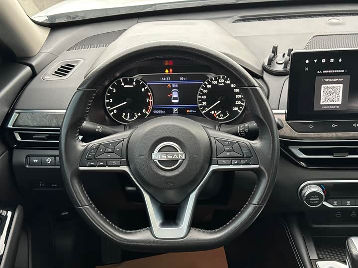 Фото 9 - Nissan Teana