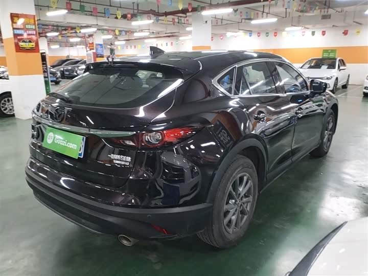 Фото 7 - Mazda CX-4